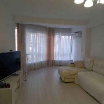 Продается Многокомнатная квартира, 92,4 м²