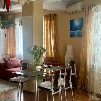 Сдается 2-х комнатная квартира, 64 м²