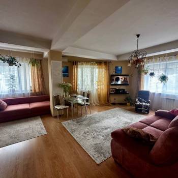 Сдается 2-х комнатная квартира, 64 м²