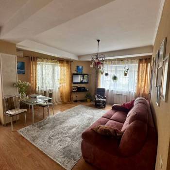 Сдается 2-х комнатная квартира, 64 м²