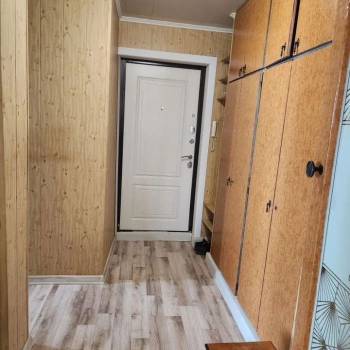 Сдается 1-комнатная квартира, 50 м²