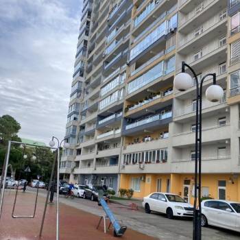 Продается 1-комнатная квартира, 97 м²