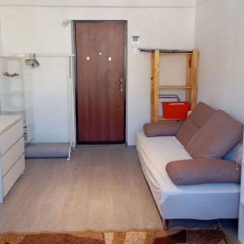 Продается 1-комнатная квартира, 15 м²