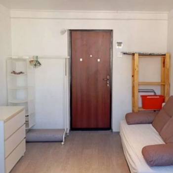 Продается 1-комнатная квартира, 15 м²