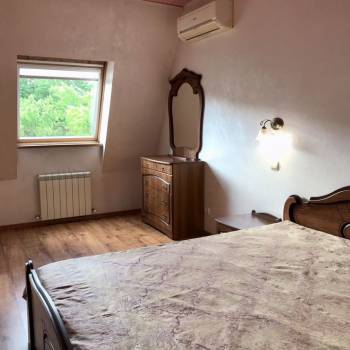 Продается 1-комнатная квартира, 48 м²