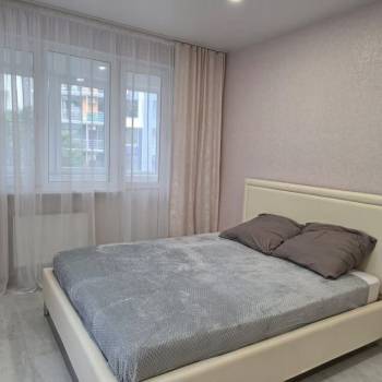 Сдается 2-х комнатная квартира, 56 м²