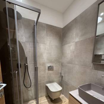 Продается 3-х комнатная квартира, 131 м²