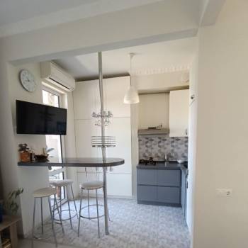 Продается 1-комнатная квартира, 28,8 м²