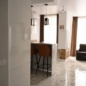 Продается 1-комнатная квартира, 27 м²