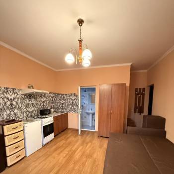 Сдается 1-комнатная квартира, 60 м²