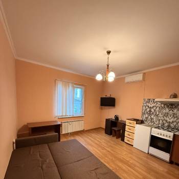 Сдается 1-комнатная квартира, 60 м²