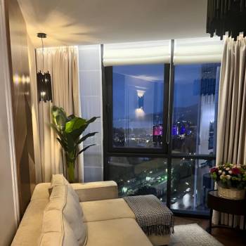 Сдается Многокомнатная квартира, 60 м²