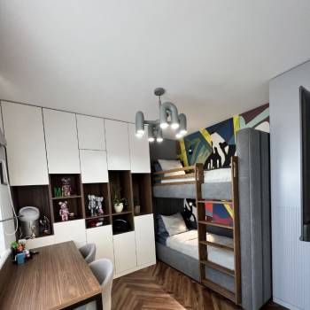 Сдается Многокомнатная квартира, 60 м²