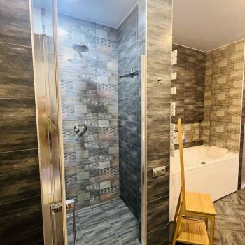 Сдается Многокомнатная квартира, 130 м²