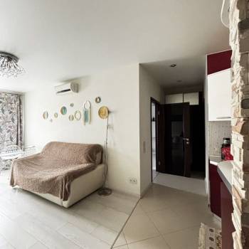Сдается 1-комнатная квартира, 43 м²