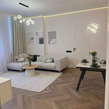 Продается 2-х комнатная квартира, 65 м²