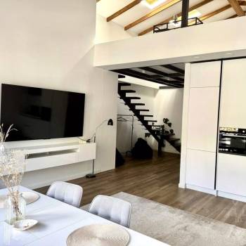 Продается Многокомнатная квартира, 152 м²