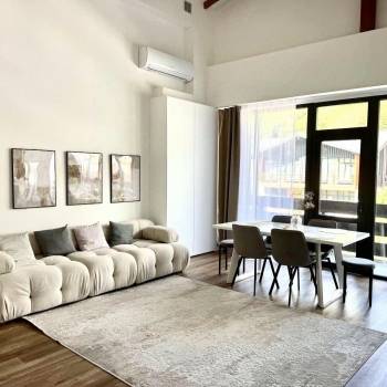 Продается Многокомнатная квартира, 152 м²