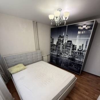 Сдается Многокомнатная квартира, 52 м²