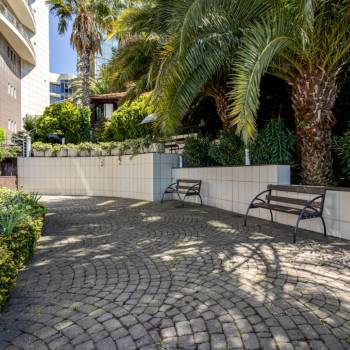 Сдается Многокомнатная квартира, 170 м²
