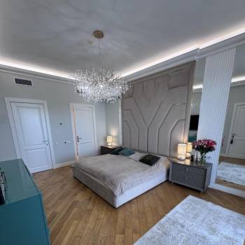 Сдается Многокомнатная квартира, 160,3 м²