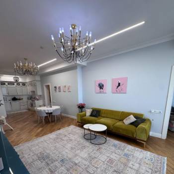 Сдается Многокомнатная квартира, 160,3 м²