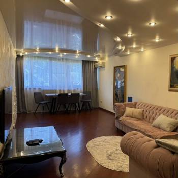 Сдается Многокомнатная квартира, 75 м²