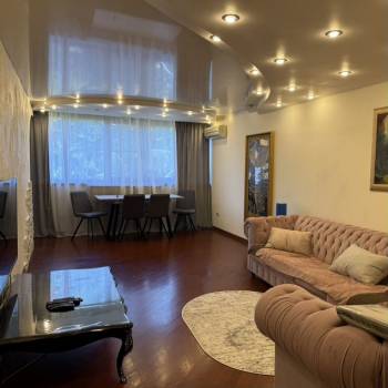 Сдается Многокомнатная квартира, 75 м²