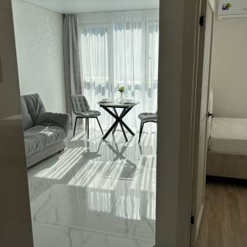 Продается 1-комнатная квартира, 36 м²