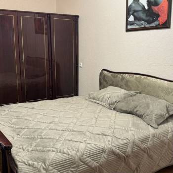 Продается 2-х комнатная квартира, 56 м²