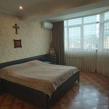 Продается 3-х комнатная квартира, 90 м²