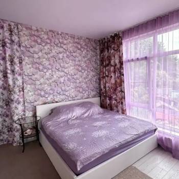 Сдается 1-комнатная квартира, 50 м²