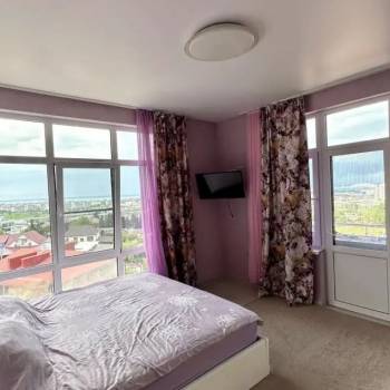 Сдается 1-комнатная квартира, 50 м²