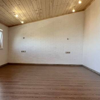 Продается 1-комнатная квартира, 84 м²