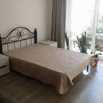 Сдается 1-комнатная квартира, 40 м²