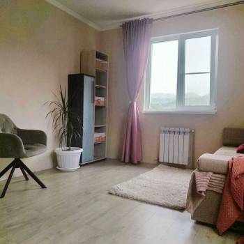Продается Дом, 180 м²