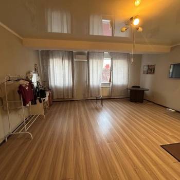 Продается 1-комнатная квартира, 44 м²
