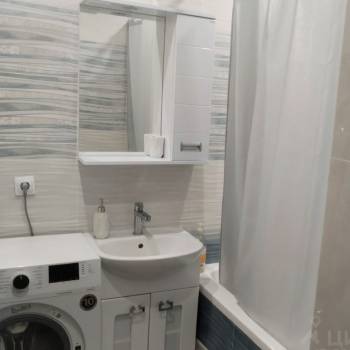 Сдается Многокомнатная квартира, 65 м²