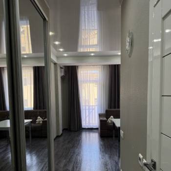 Продается 1-комнатная квартира, 29,8 м²