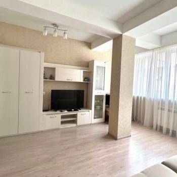 Продается 1-комнатная квартира, 43,5 м²
