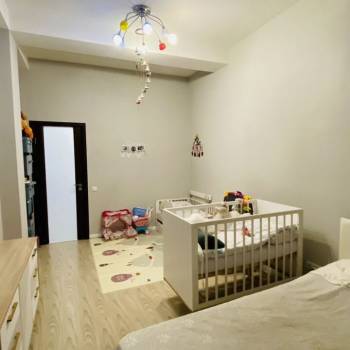 Продается 3-х комнатная квартира, 64 м²