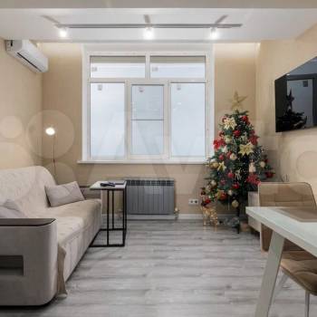 Продается Многокомнатная квартира, 87,6 м²