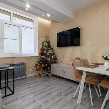 Продается Многокомнатная квартира, 87,6 м²