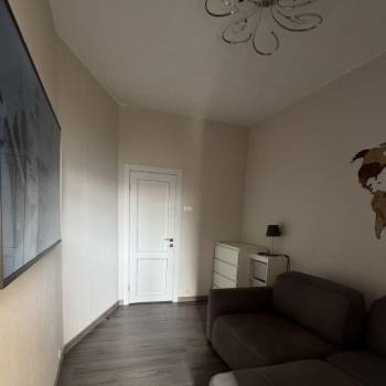 Продается 1-комнатная квартира, 40 м²