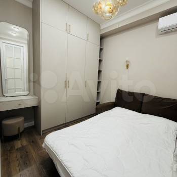 Сдается Многокомнатная квартира, 75 м²