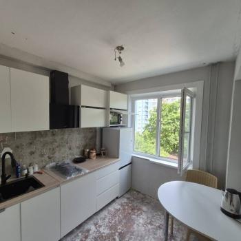 Продается 1-комнатная квартира, 30 м²