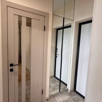 Продается 1-комнатная квартира, 38 м²