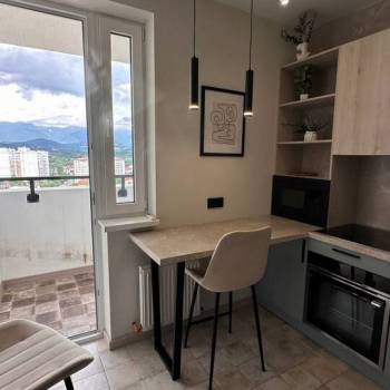Продается 1-комнатная квартира, 38 м²