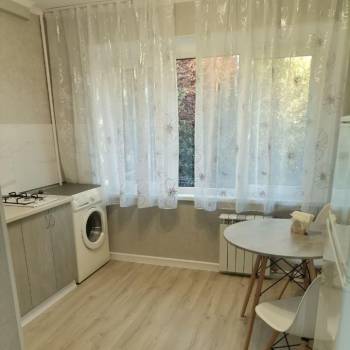 Сдается 1-комнатная квартира, 36 м²