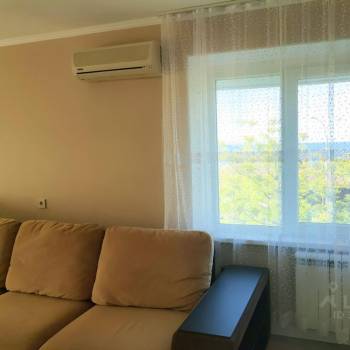 Сдается 1-комнатная квартира, 36 м²